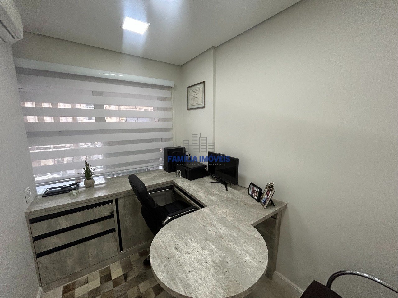 Sala/Conjunto Gonzaga - Santos SP | Família Imóveis