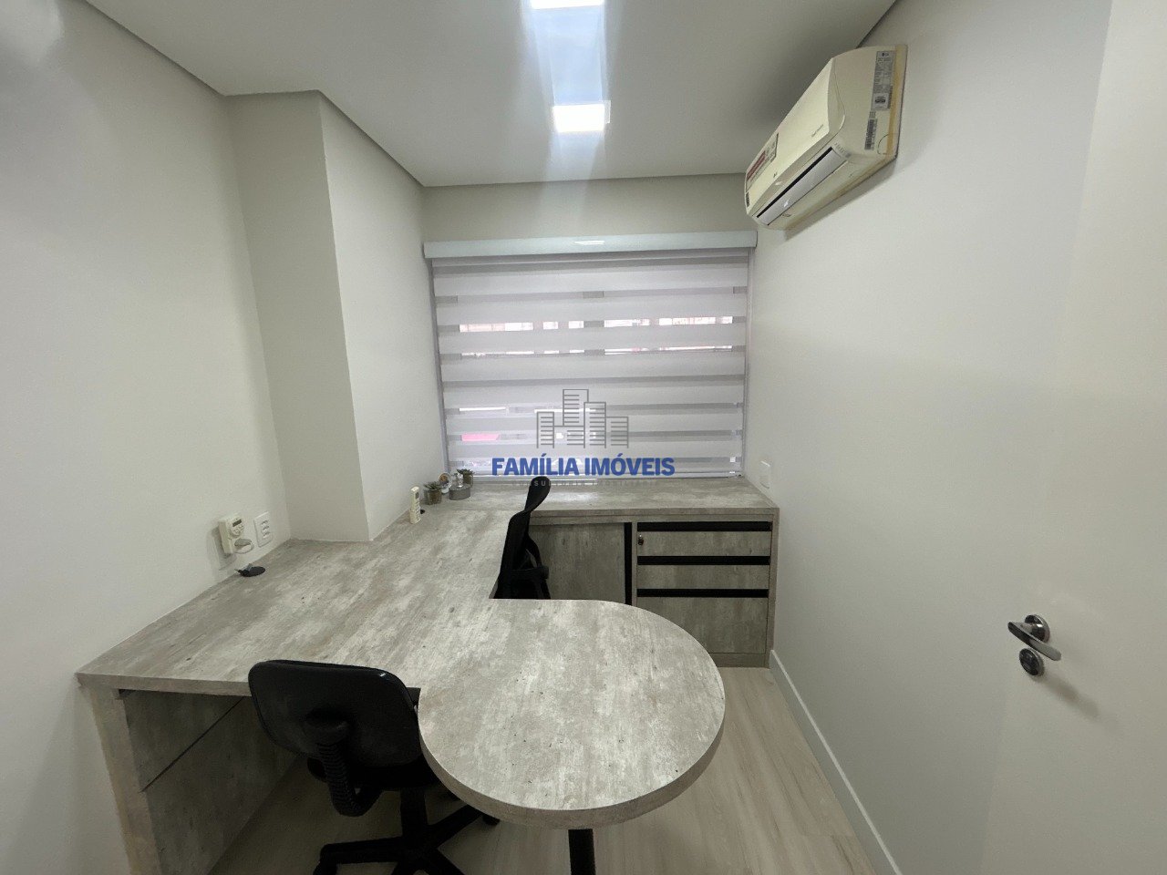 Sala/Conjunto Gonzaga - Santos SP | Família Imóveis