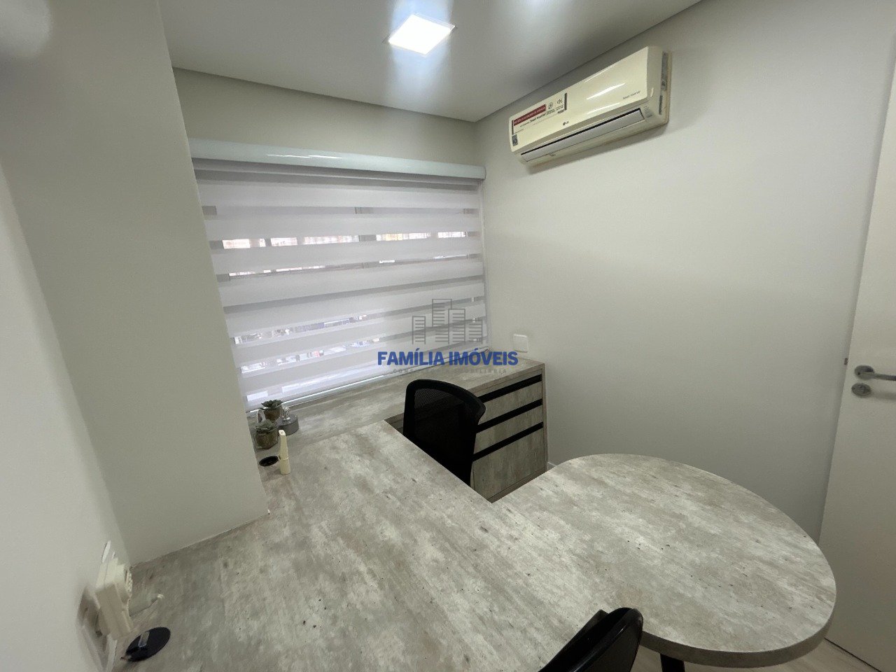 Sala/Conjunto Gonzaga - Santos SP | Família Imóveis
