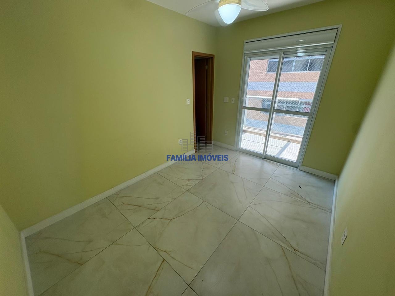 Apartamento 2 Quartos Embaré - Santos SP | Família Imóveis