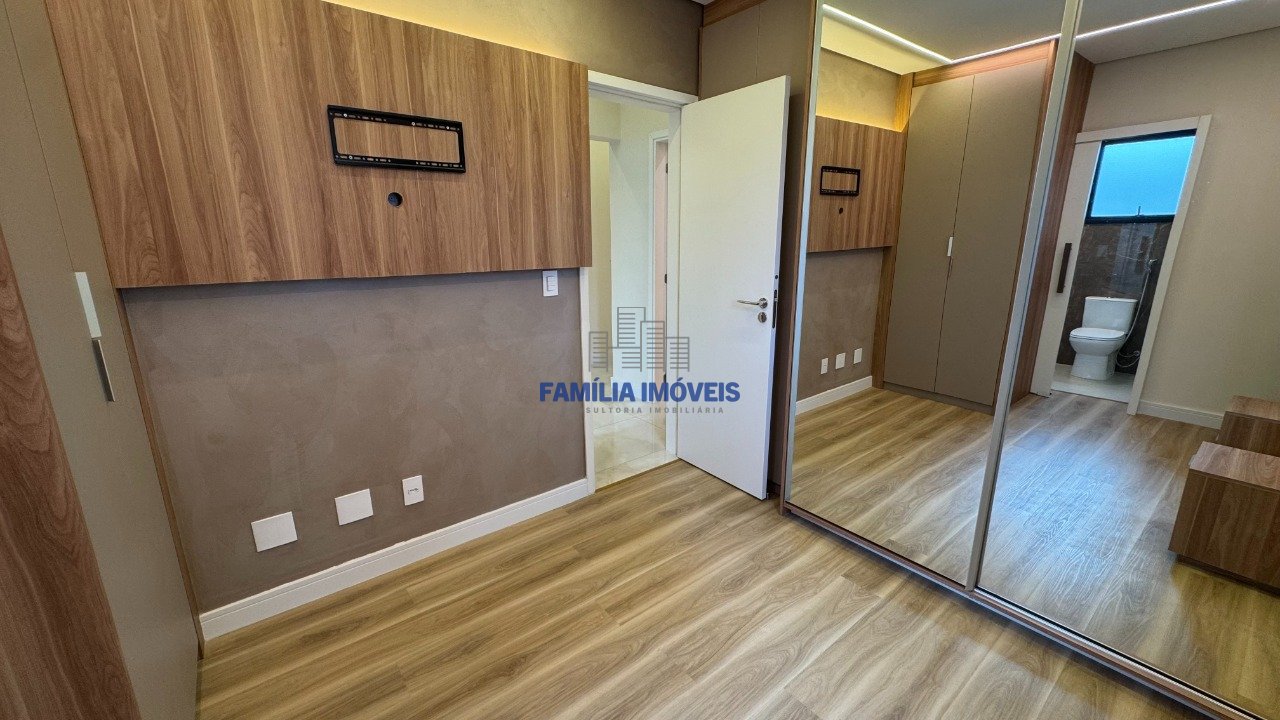 Apartamento 2 Quartos Boqueirão - Santos SP | Família Imóveis