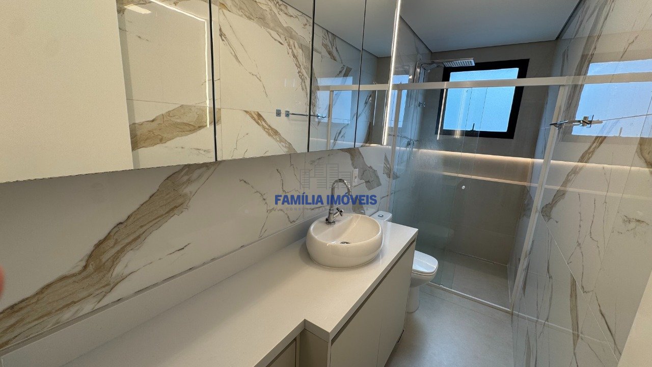 Apartamento 2 Quartos Boqueirão - Santos SP | Família Imóveis