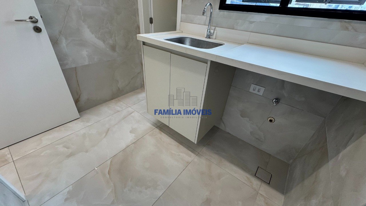 Apartamento 2 Quartos Boqueirão - Santos SP | Família Imóveis