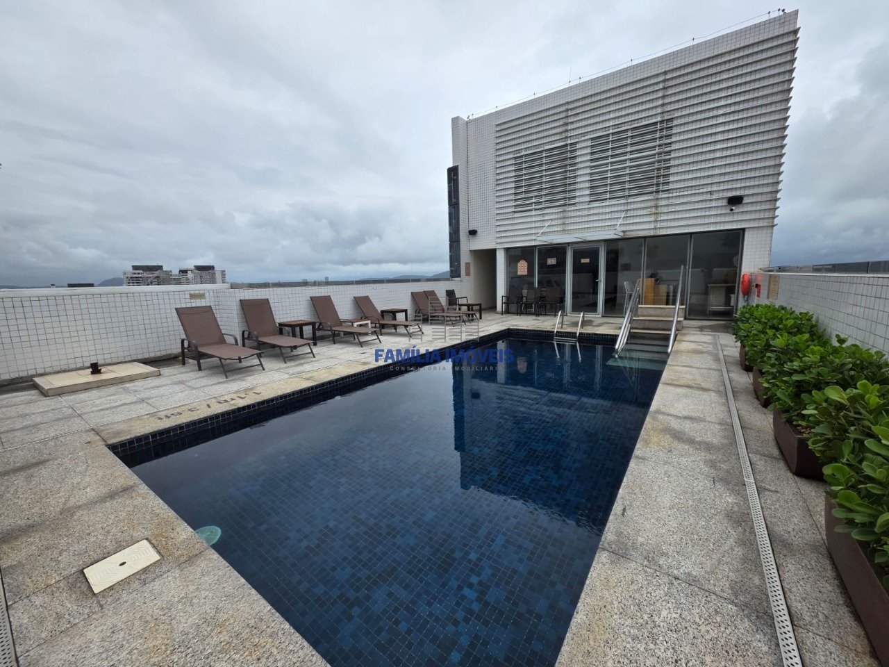 Studio 1 Quarto Pompéia - Santos SP | Família Imóveis