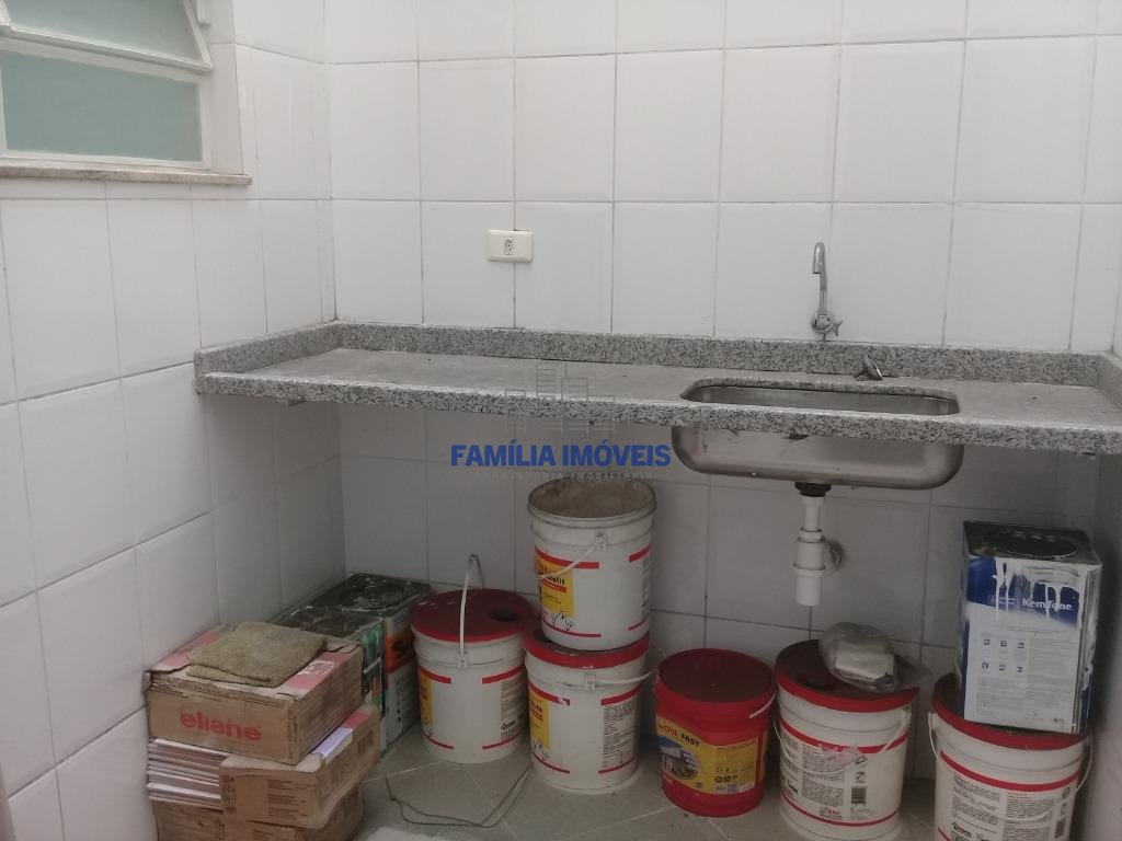 Prédio Comercial Centro - Santos SP | Família Imóveis