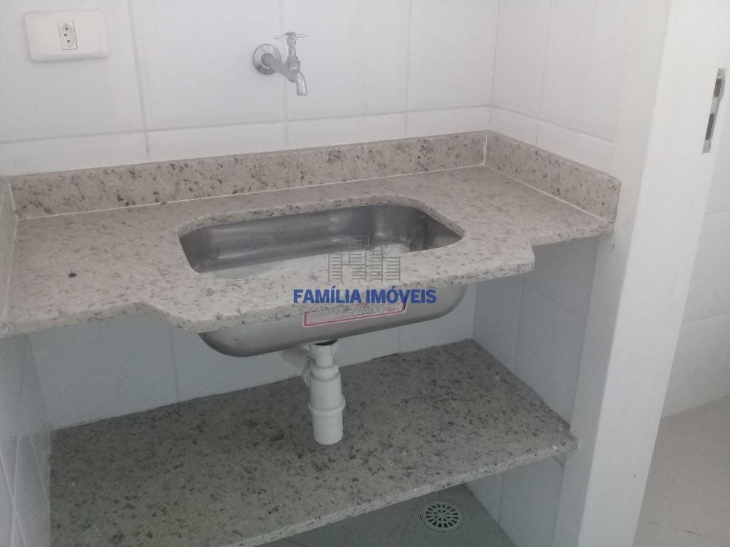 Prédio Comercial Centro - Santos SP | Família Imóveis