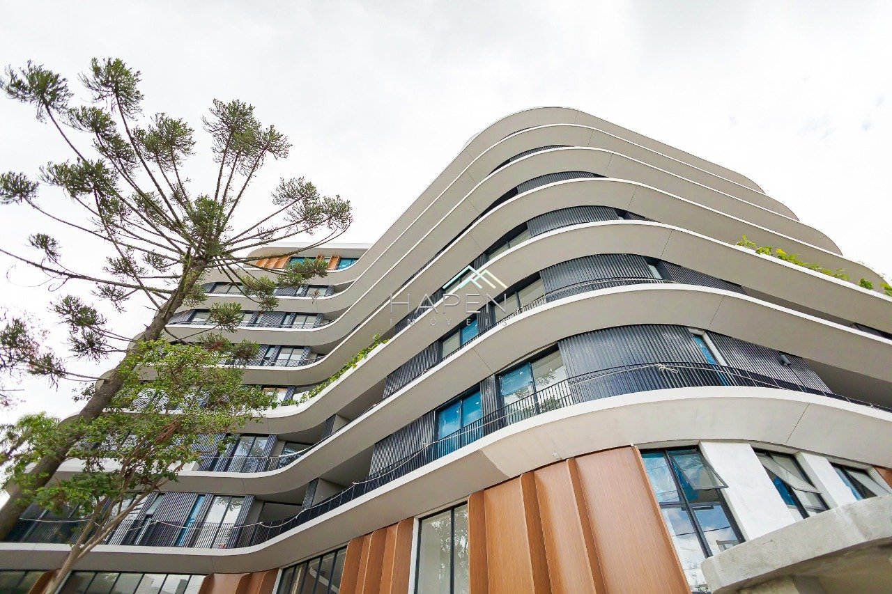 Fachada do Edifício Lemme Bidese no Água Verde em Curitiba.
