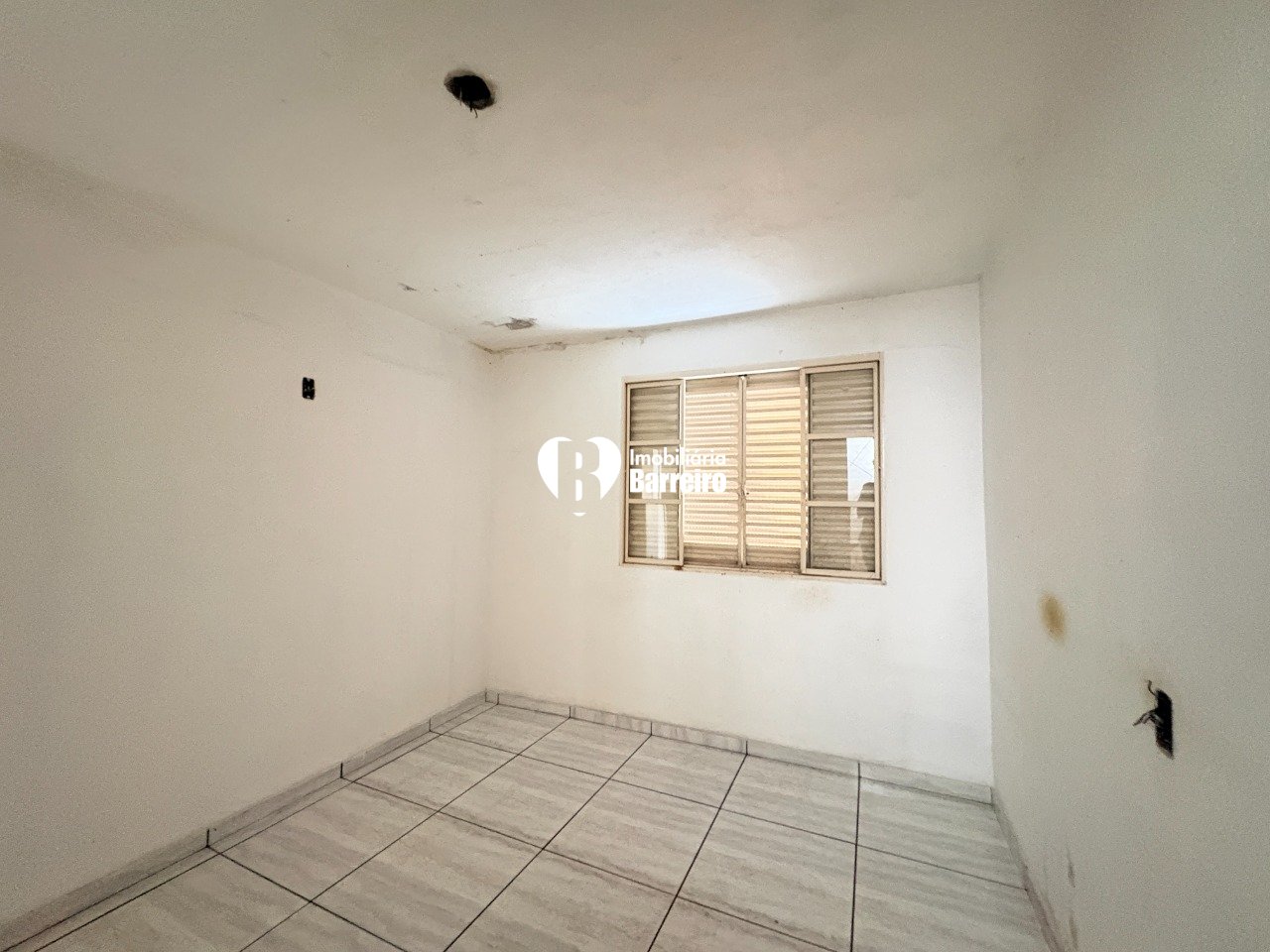 Imagem da propriedade BAR193883 28