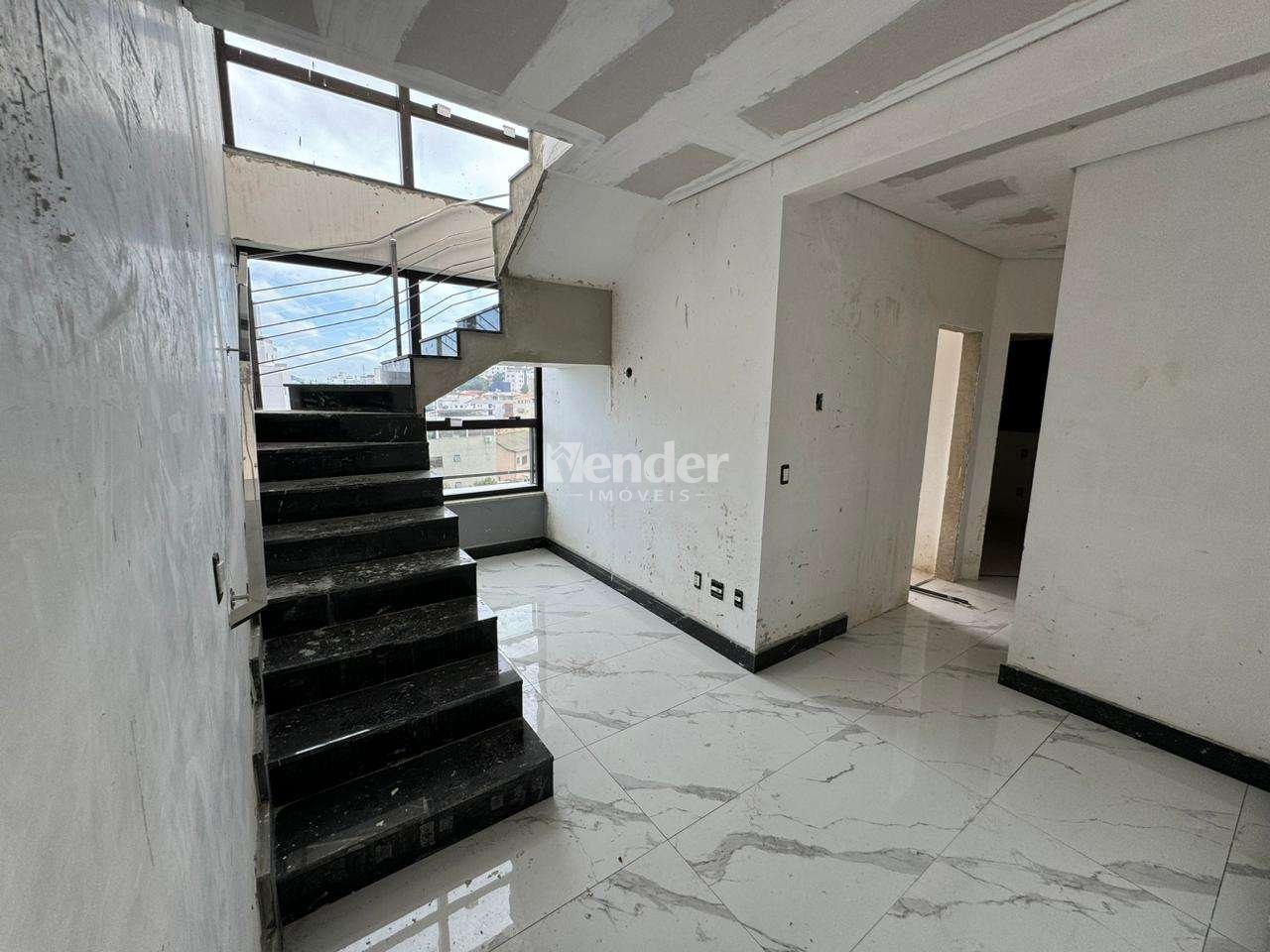 Cobertura, 3 quartos, 201 m² - Foto 2