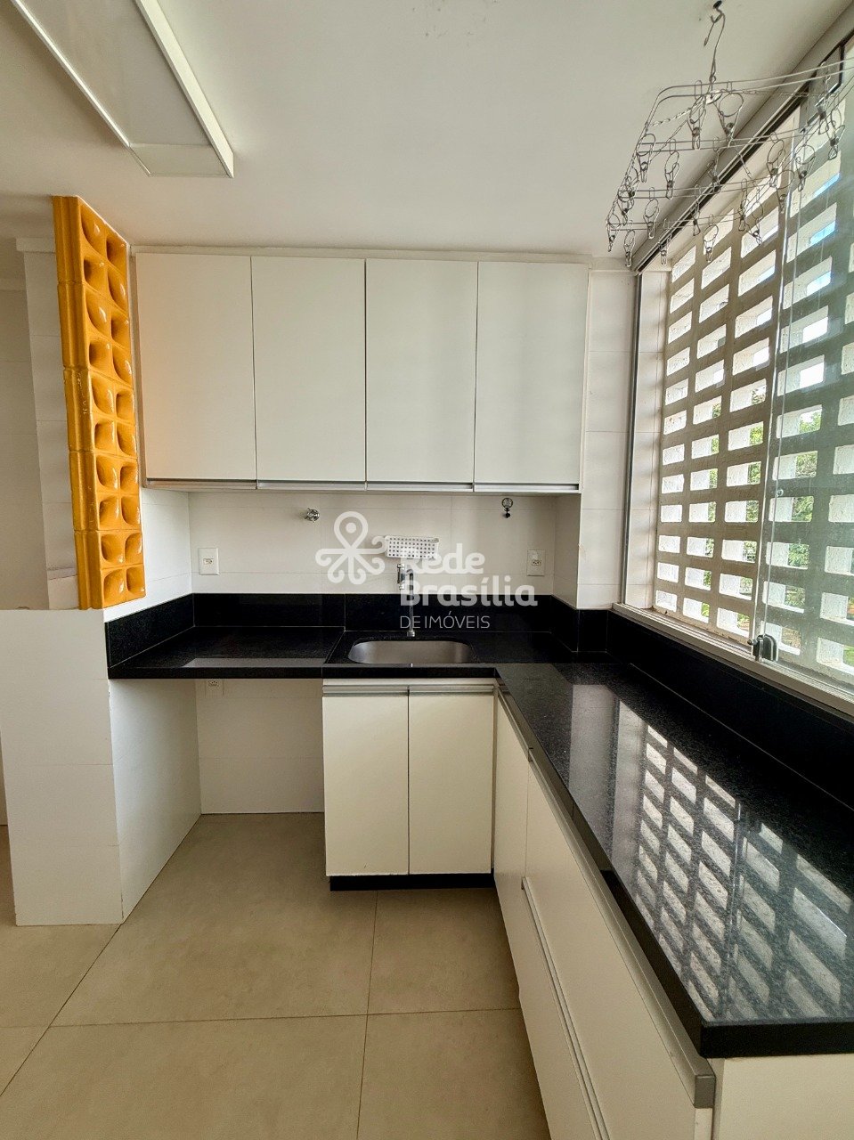 Imagem da propriedade DX142 12