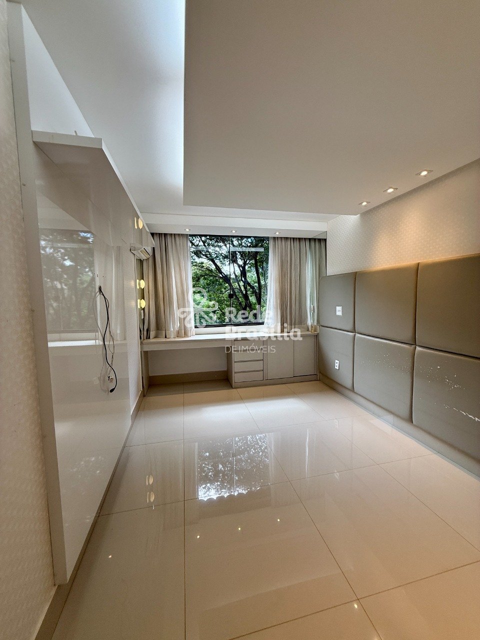 Imagem da propriedade DX142 27