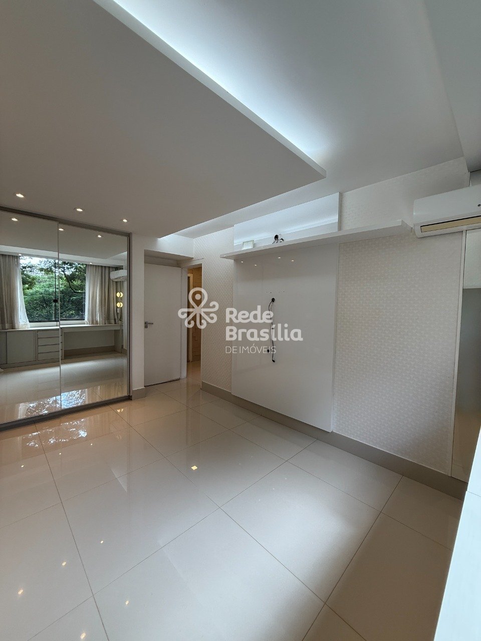 Imagem da propriedade DX142 31