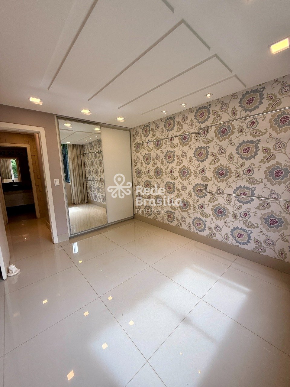Imagem da propriedade DX142 34