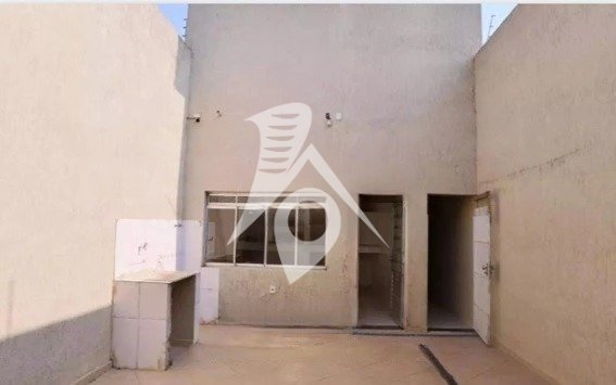 020-Canil com 11 baias