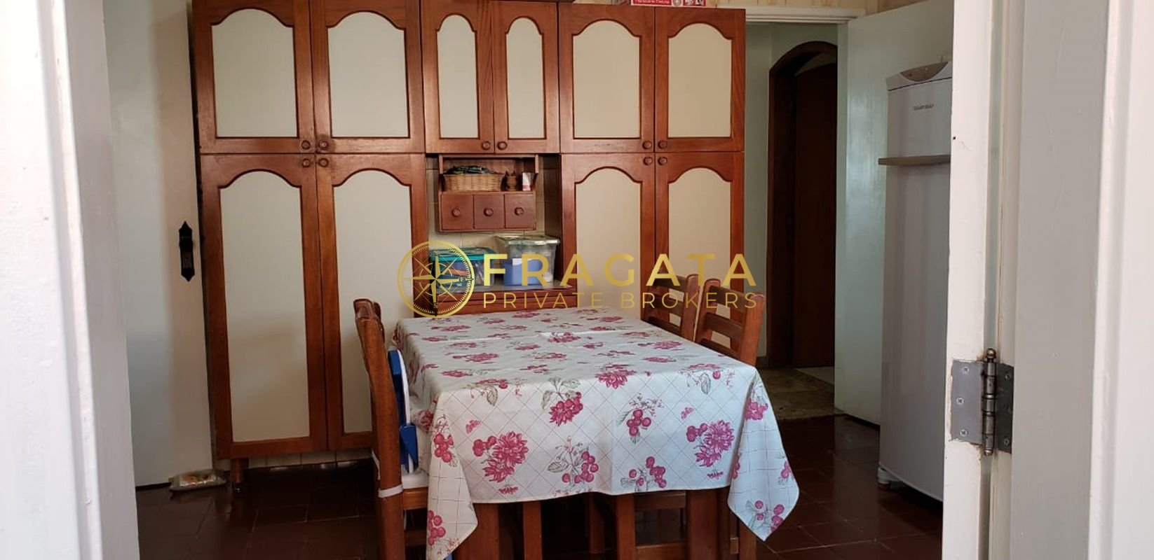 Imagem da propriedade FRA11459 5