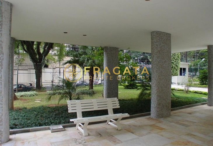 Imagem da propriedade FRA11459 17