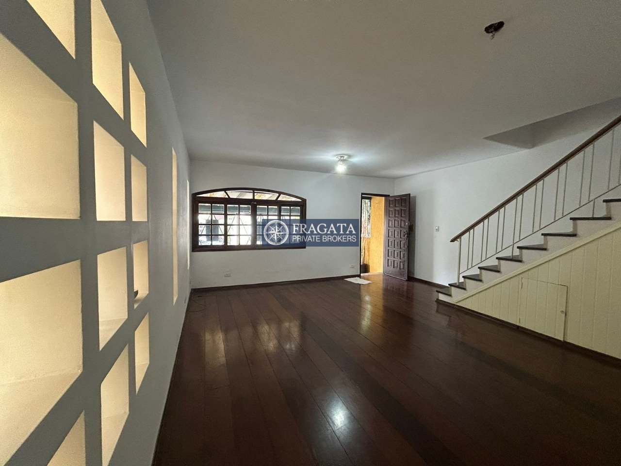 Imagem da propriedade FRA21565 2