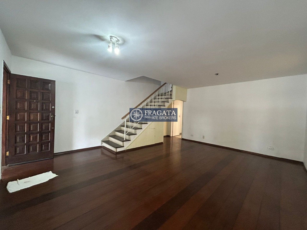 Imagem da propriedade FRA21565 3