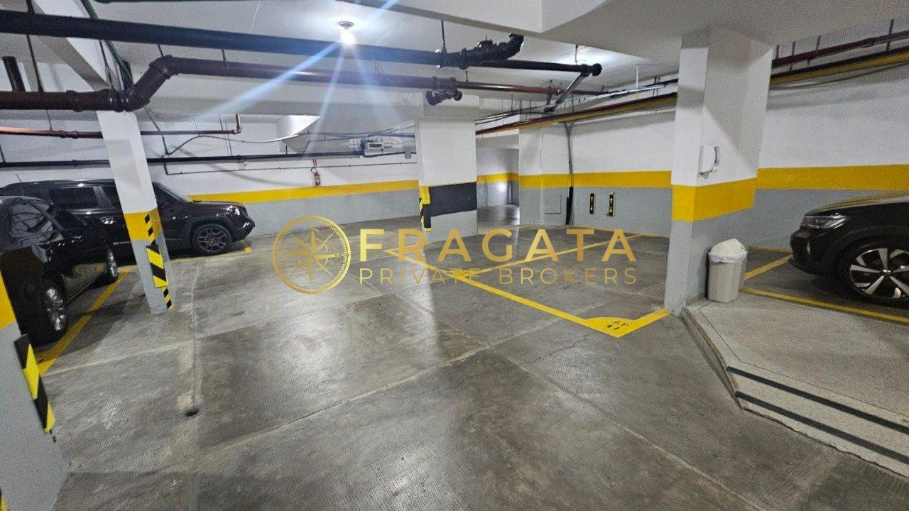 Imagem da propriedade FRA1746148 27