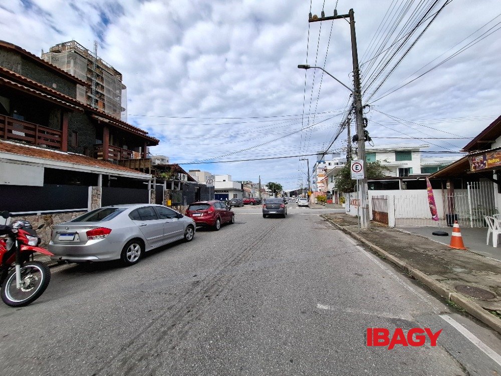 Rua