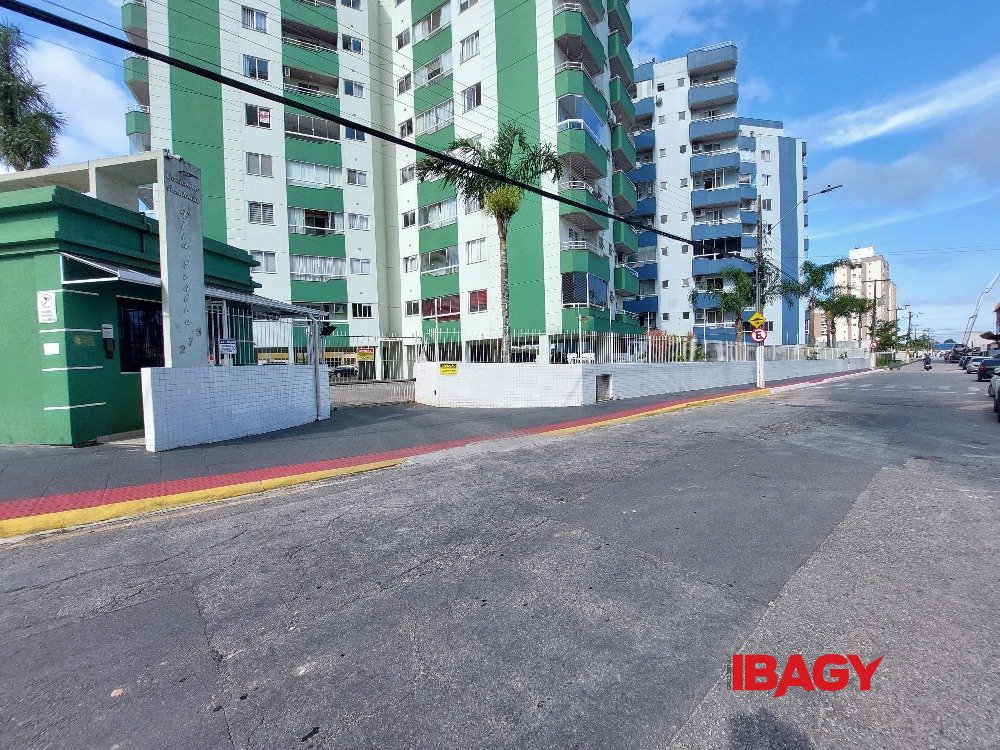 Rua