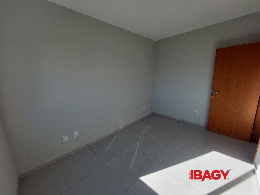 Quarto 01