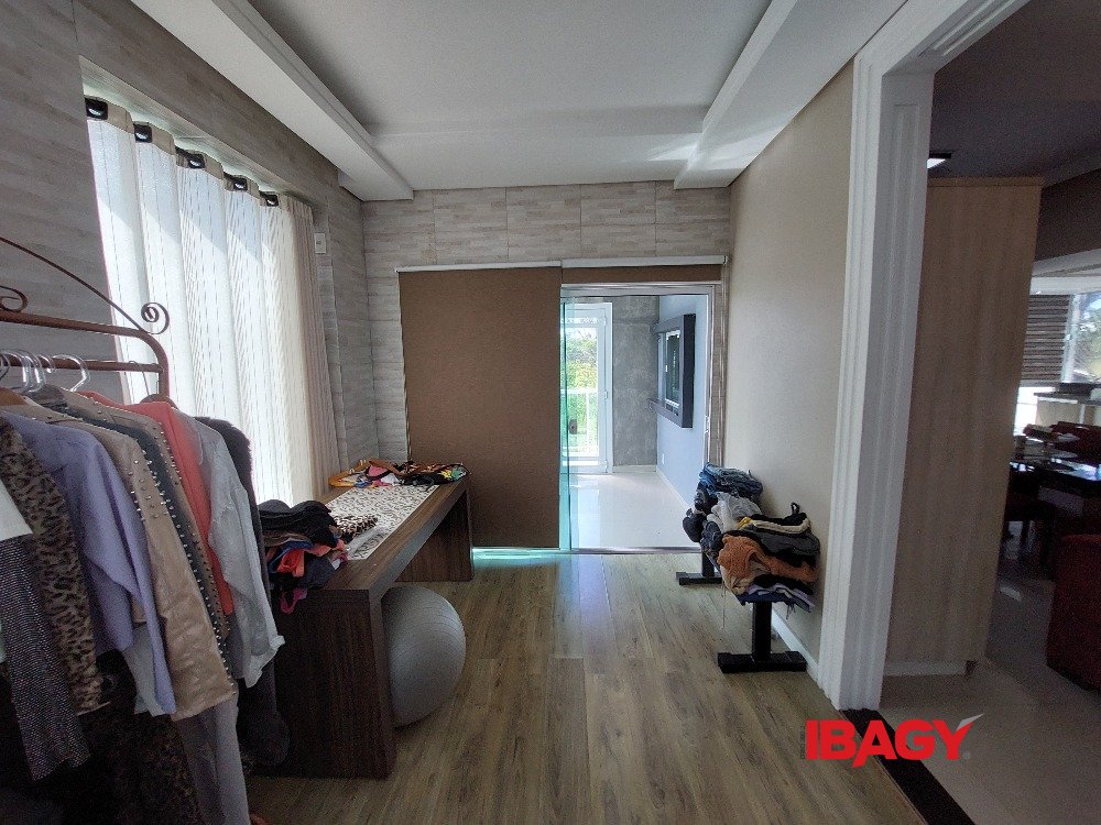 Quarto 02