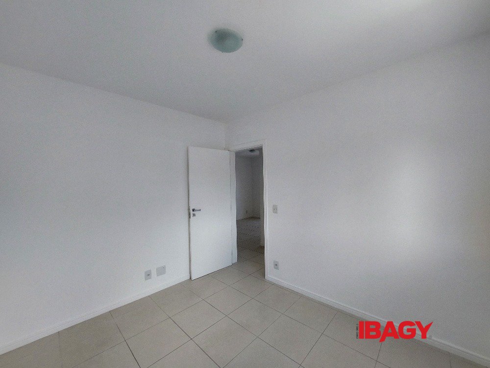 Quarto 02