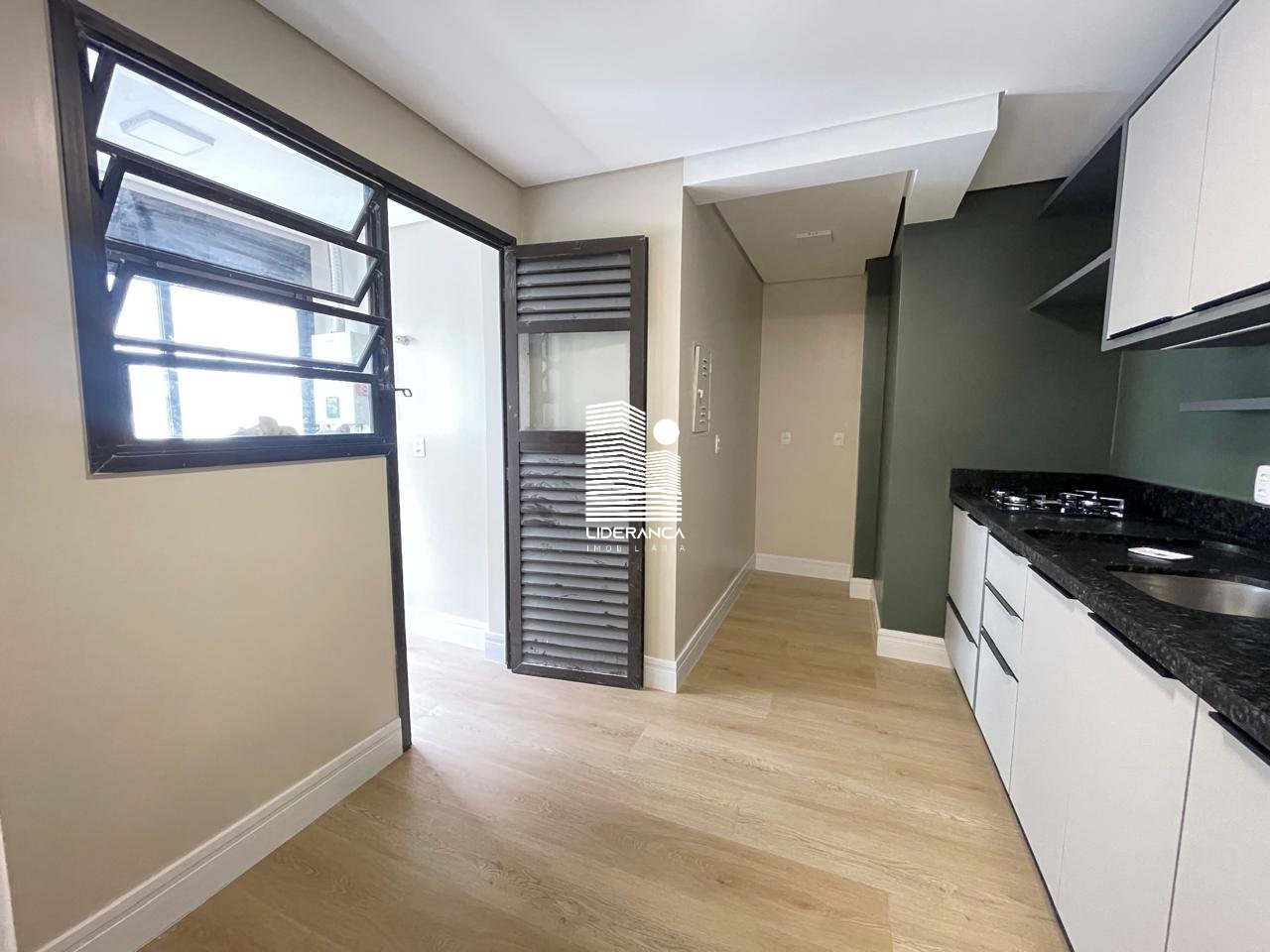 Imagem da propriedade LC774 8