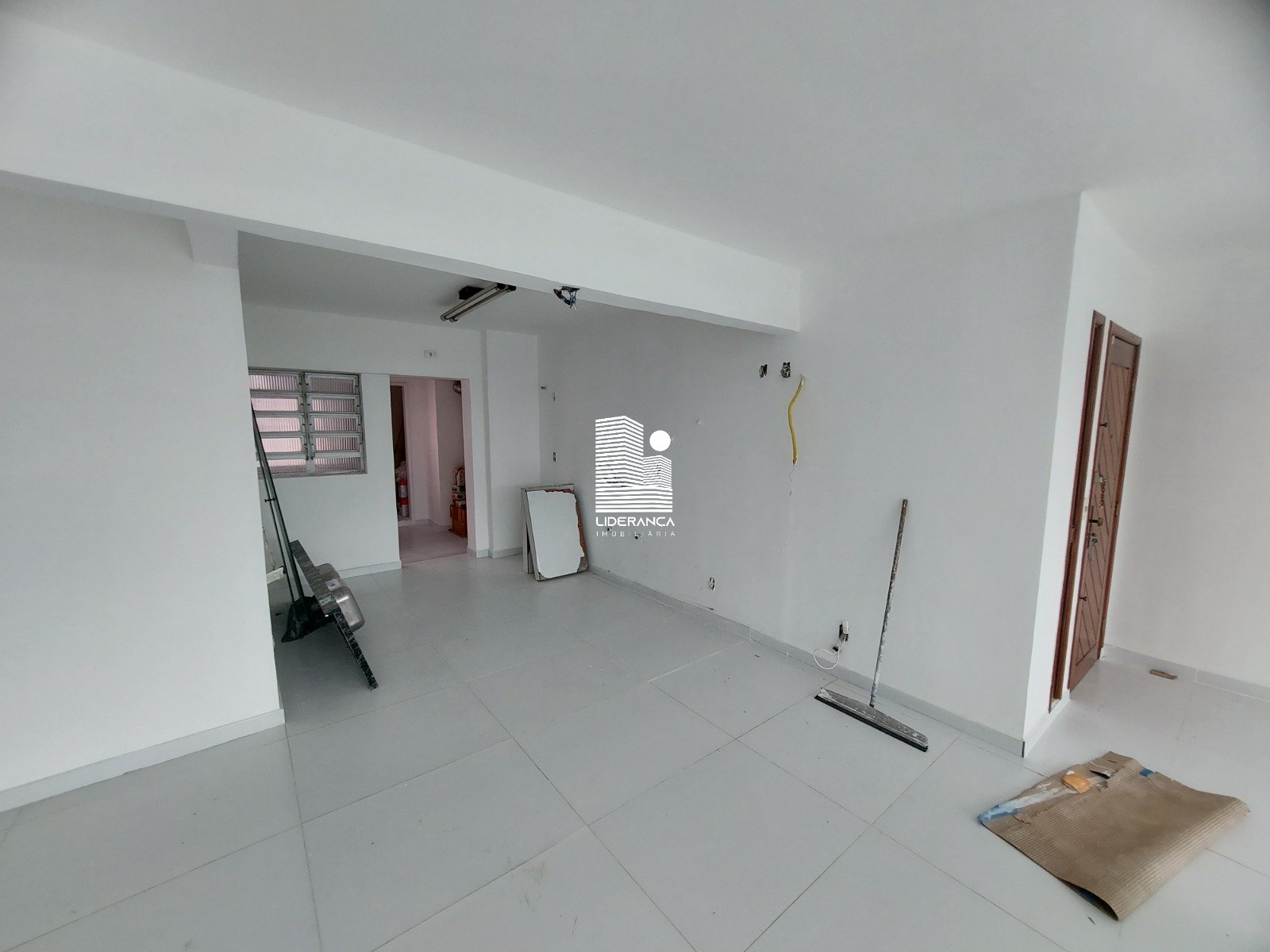 Imagem da propriedade A32321 10