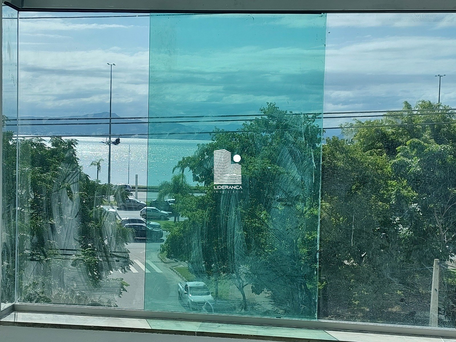 Imagem da propriedade A32321 34