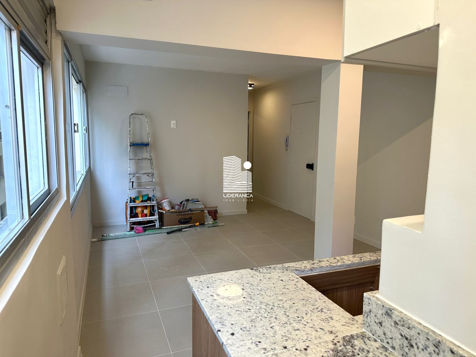 Imagem da propriedade ST81 2