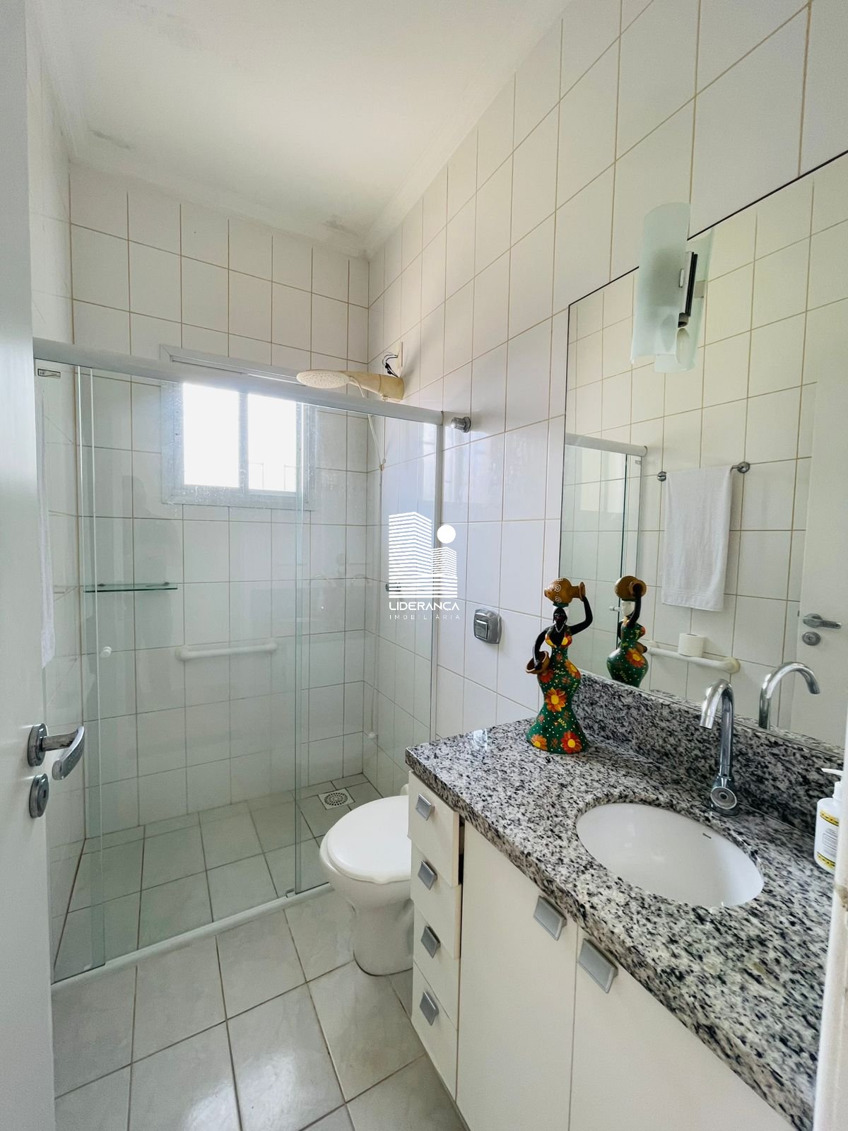 Imagem da propriedade C1027 30