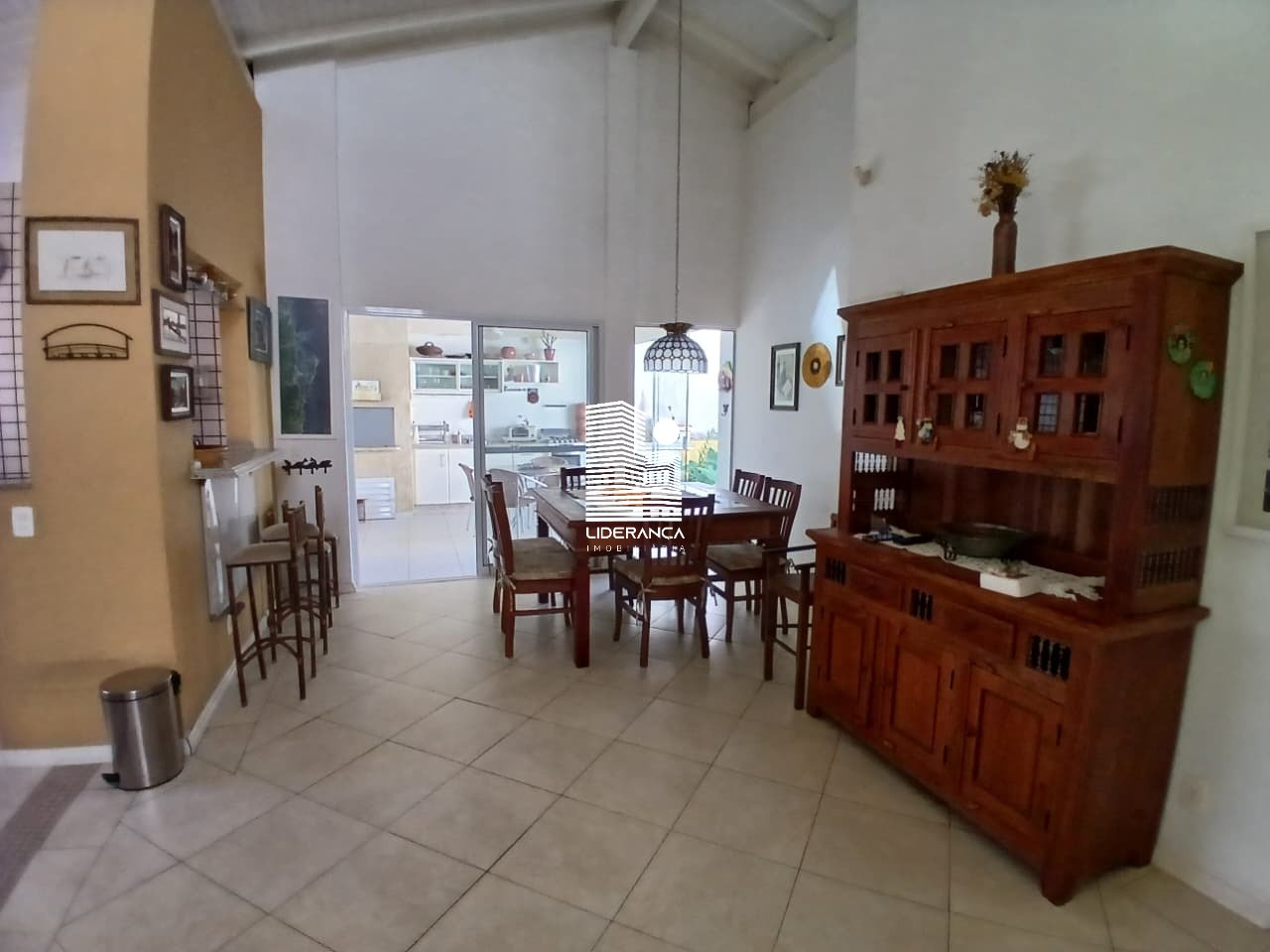 Imagem da propriedade LC788 8