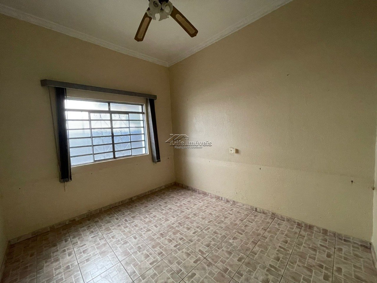 Imagem da propriedade LF9488064 8