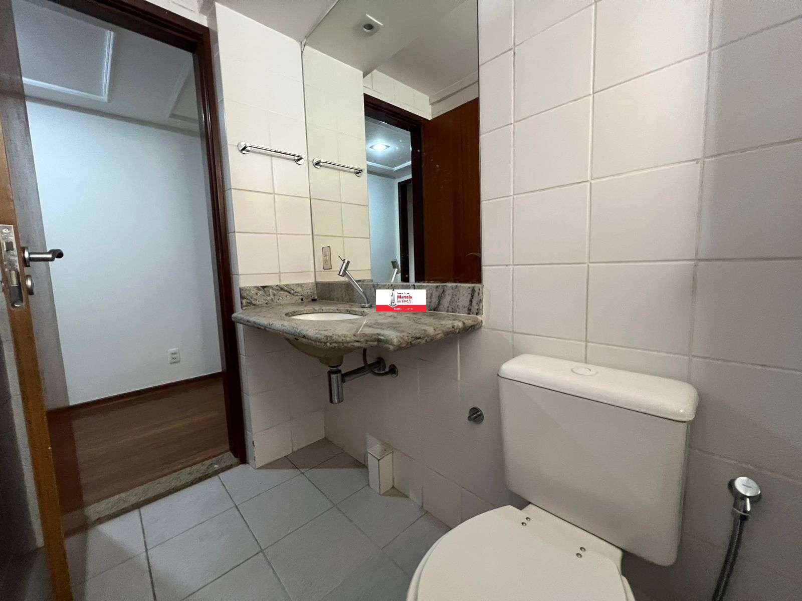 Imagem da propriedade MC4176 18