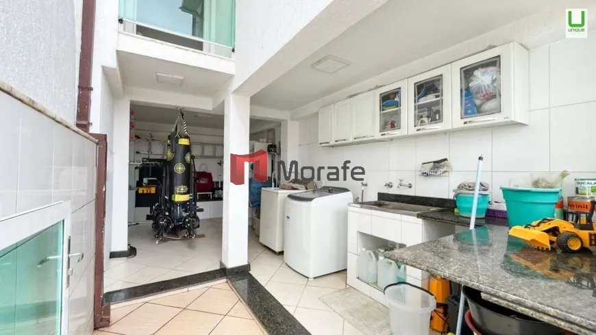 Imagem da propriedade MRF5754 19