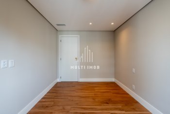 Apartamento com 257m² e 3 dormitórios, 2 suítes, 4 vagas no bairro Bela Vista em Porto Alegre para Comprar