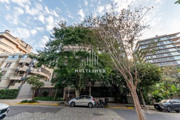 Apartamento com 257m² e 3 dormitórios, 2 suítes, 4 vagas no bairro Bela Vista em Porto Alegre para Comprar