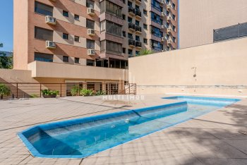 Apartamento com 79m² e 2 dormitórios, 1 suíte, 2 vagas no bairro Higienópolis em Porto Alegre para Comprar