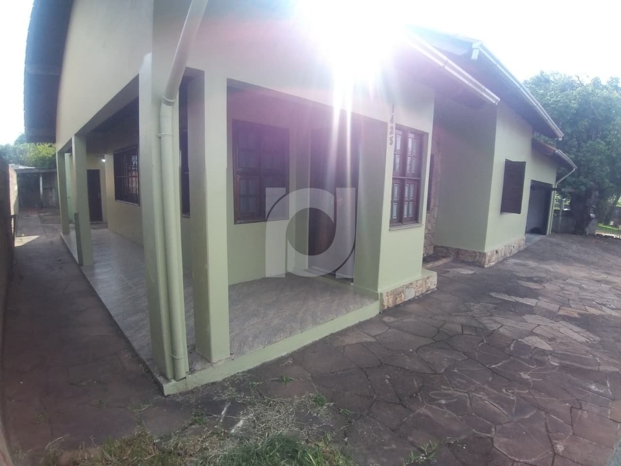 Imagem da propriedade CA3229 2