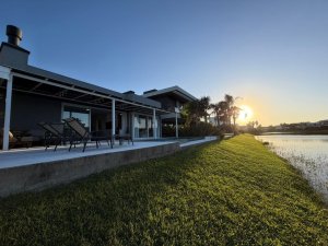 Casa em Condomínio em XANGRI LÁ