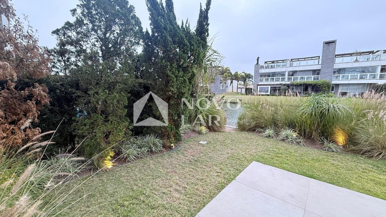 Apartamento em XANGRI LÁ