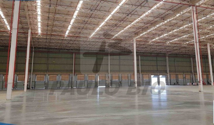 Galp�o em Condom�nio Queimados