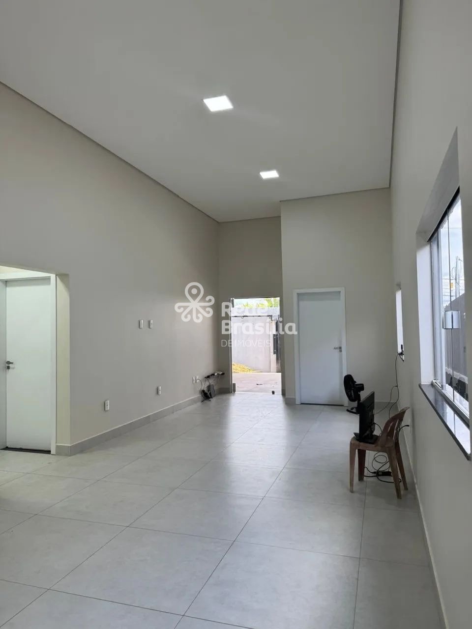 Imagem da propriedade PD4058 3