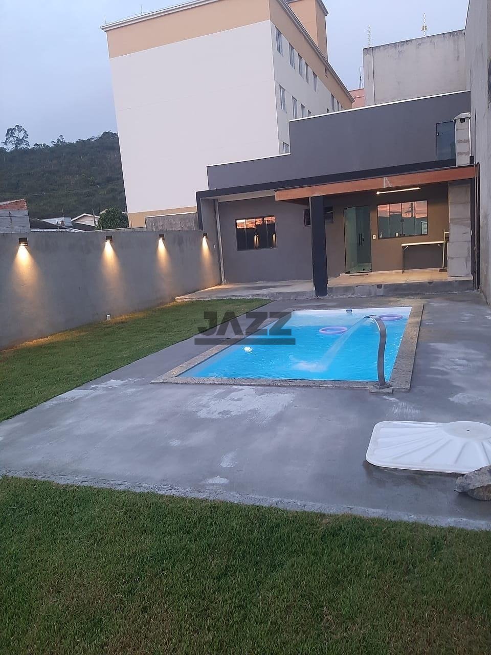 Imagem da propriedade 4