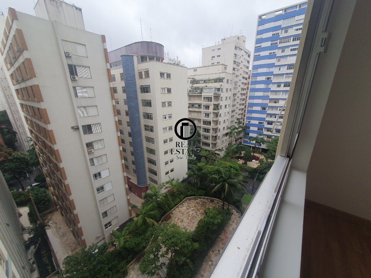 Imagem da propriedade RE58553 30