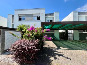 Apartamento com 336m², 4 dormitórios, 2 suítes, 2 vagas, Condomínio Rossi  Atlântida em Xangri-Lá
