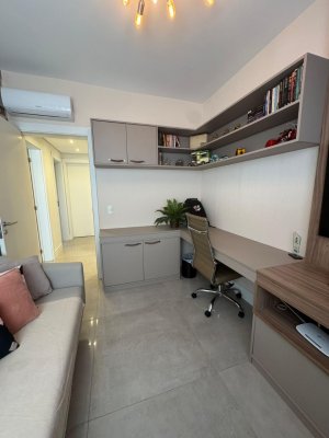 Apartamento com 188m², 3 dormitórios, 3 suítes, 2 vagas, Condomínio Rossi  Atlântida em Xangri-Lá