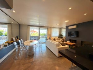 Casa em Condomínio com 230m², 4 dormitórios, 4 suítes, 2 vagas, Condomínio Rossi  Atlântida em Xangri-Lá
